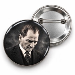 10 Kasım - Düşünceli Atatürk Portresi - 58mm Rozet
