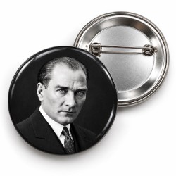 Atatürk - Siyah Beyaz Klasik Portre - 58mm Rozet