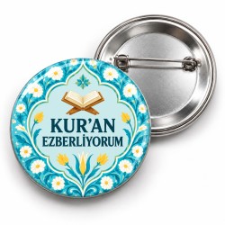 Kur’an Ezberliyorum - Turkuaz Çiçek Çerçevesi - 58mm Rozet